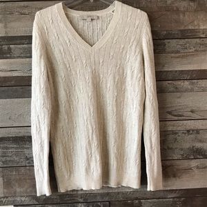 Ann Taylor LOFT sweat white w/ gold thread accent